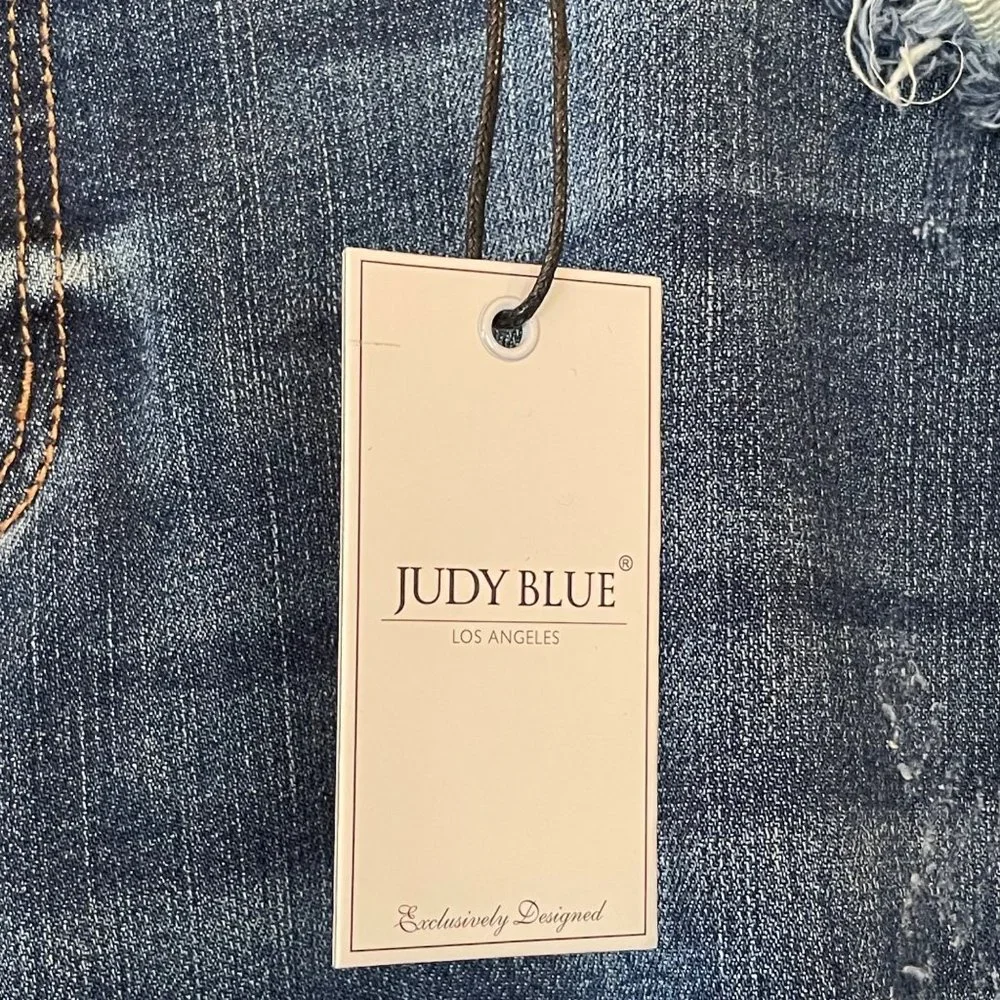 NWT Judy Blue Los Angeles Womens 22W Mid Rise Distressed Skinny Jeans JB88177 - Picture 15 of 16